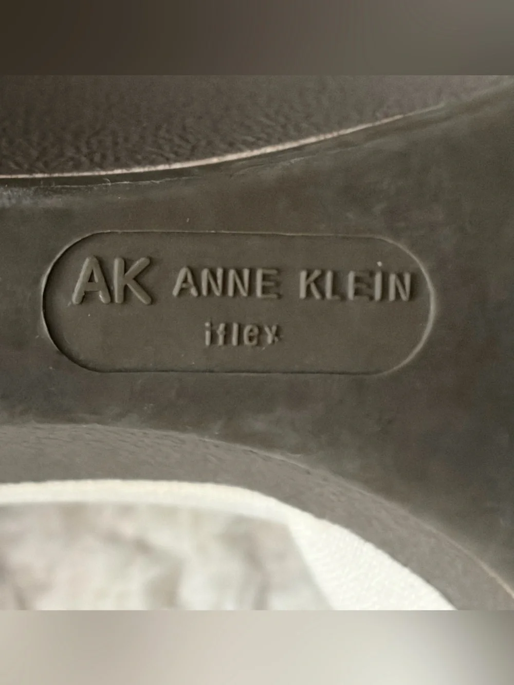 Anne Klein anne klein